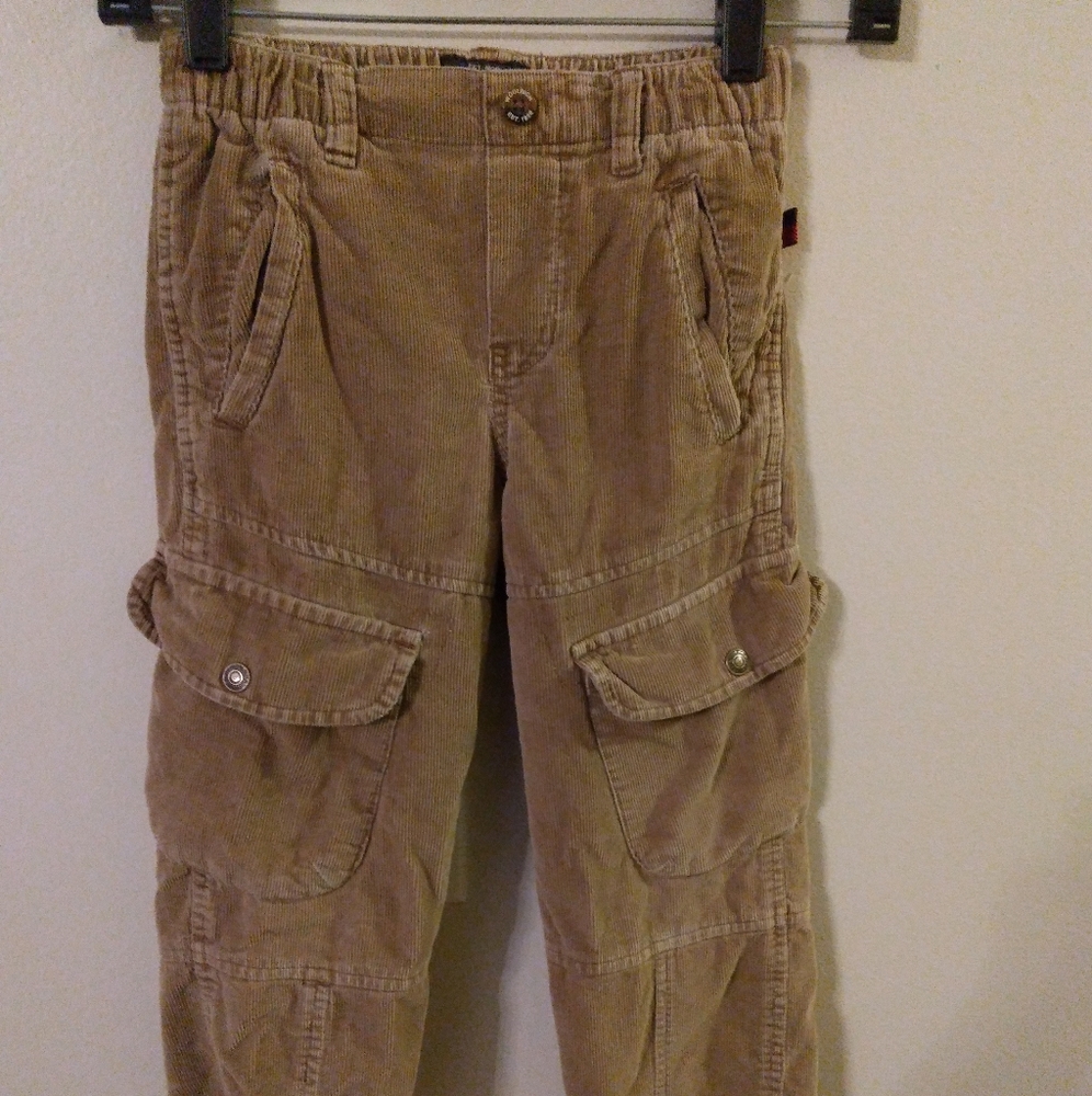 🔴3/$10🔴Woolrich sz 6 corduroy pants